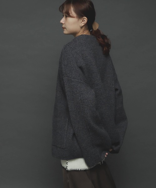 SENSE OF PLACE by URBAN RESEARCH(センスオブプレイスバイアーバンリサーチ)の「ワイドスリーブノーカラーニットコート(その他アウター・レディース・ブルー/ライトブラウン/グレー・ONE)」の16枚目の写真