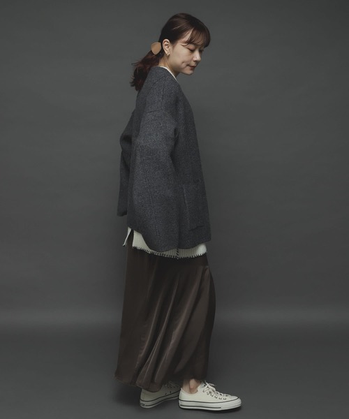 SENSE OF PLACE by URBAN RESEARCH(センスオブプレイスバイアーバンリサーチ)の「ワイドスリーブノーカラーニットコート(その他アウター・レディース・ブルー/ライトブラウン/グレー・ONE)」の9枚目の写真