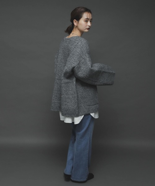 SENSE OF PLACE by URBAN RESEARCH(センスオブプレイスバイアーバンリサーチ)の「ワイドスリーブノーカラーニットコート(その他アウター・レディース・ブルー/ライトブラウン/グレー・ONE)」の18枚目の写真