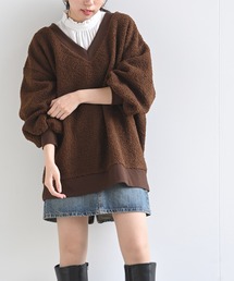 キルトボア深Vネックプルオーバー