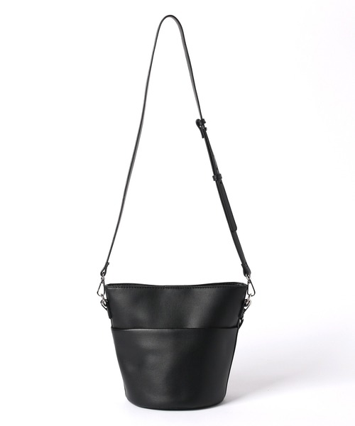 PAGEBOY（ページボーイ）の「バケットショルダーバッグ（ショルダーバッグ・レディース・ブラック/オフホワイト・ONE SIZE）」の18枚目の写真
