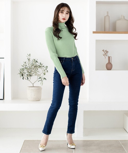 Julia Boutique（ジュリアブティック）の「パーソナルカラー長袖ニットトップス/21700（ニット/セーター・レディース・ブラック/ホワイト/ブラウン/ピンク/ネイビー/パープル/ブルー/ベージュ/マスタード/ボルドー/チャコール/グリーン/イエロー/アイボリー/ミント/ピンク系/オレンジ系・ONE）」の18枚目の写真