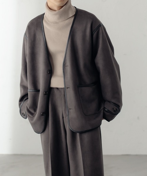 epnok（エプノック）の「パイピングジャケットカーディガン【SET-UP】（ノーカラージャケット・メンズ・グレイッシュベージュ/チャコールグレー・SMALL/MEDIUM/LARGE）」の21枚目の写真