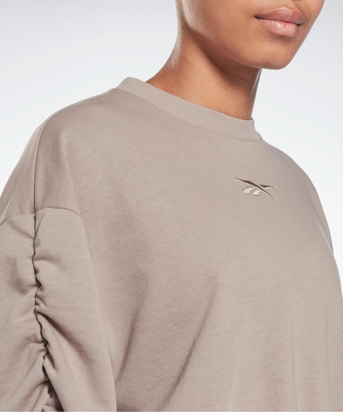 Reebok(リーボック)の「スタジオ ニット ファッション カバーアップ / Studio Knit Fashion Cover-Up(スウェット・レディース・ベージュ/ライトグレー・MEDIUM/SMALL/X-LARGE/LARGE)」の12枚目の写真