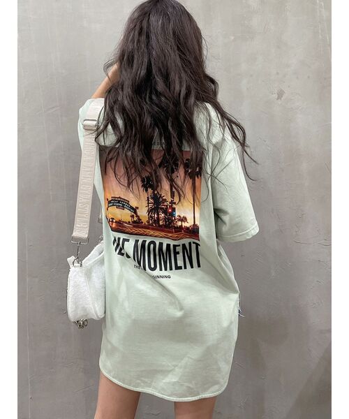 GYDA(ジェイダ)の「BACK PHOTOテールBIG Tシャツ(Tシャツ/カットソー・レディース・ブラック/ベージュ/オフホワイト/ミント・FREE)」の4枚目の写真