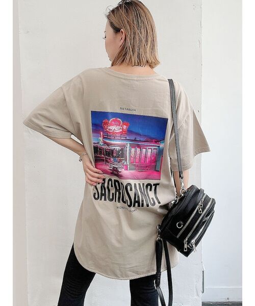 GYDA(ジェイダ)の「BACK PHOTOテールBIG Tシャツ(Tシャツ/カットソー・レディース・ブラック/ベージュ/オフホワイト/ミント・FREE)」の18枚目の写真