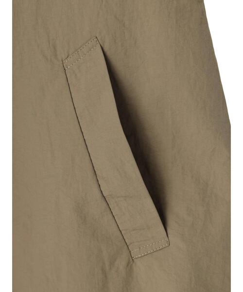 koe（コエ）の「キャンディースリーブオーバーサイズコート（トレンチコート・レディース・ブラック/カーキ/ライトベージュ・M）」の15枚目の写真