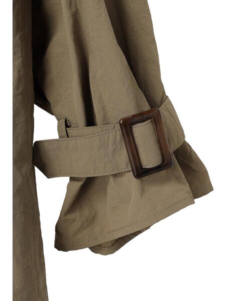 koe（コエ）の「キャンディースリーブオーバーサイズコート（トレンチコート・レディース・ブラック/カーキ/ライトベージュ・M）」の14枚目の写真