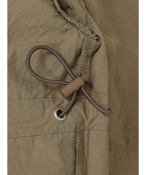 koe（コエ）の「キャンディースリーブオーバーサイズコート（トレンチコート・レディース・ブラック/カーキ/ライトベージュ・M）」の11枚目の写真