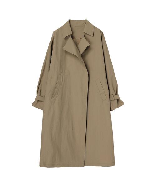 koe（コエ）の「キャンディースリーブオーバーサイズコート（トレンチコート・レディース・ブラック/カーキ/ライトベージュ・M）」の7枚目の写真