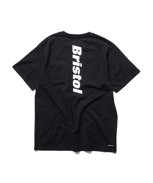 F.C.Real Bristol（エフシーレアルブリストル）の「VERTICAL LOGO POCKET TEE（Tシャツ/カットソー・メンズ・ブラック/ホワイト/ブルー/ライトブルー/ベージュ/グリーン・LARGE/MEDIUM/SMALL/X-LARGE）」の3枚目の写真