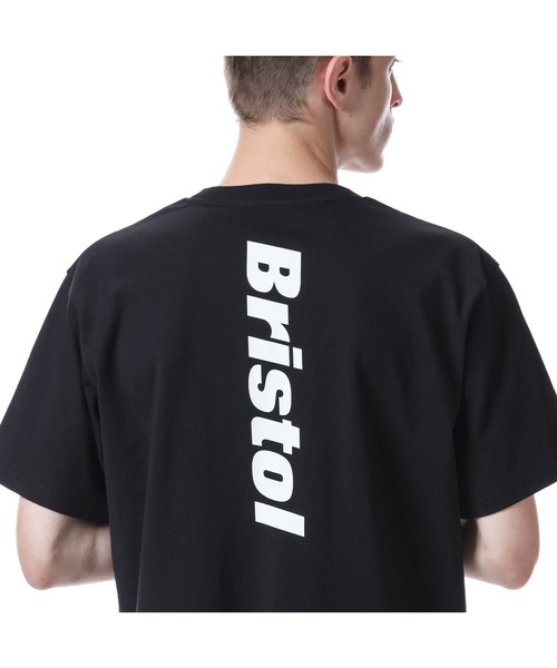 F.C.Real Bristol（エフシーレアルブリストル）の「VERTICAL LOGO POCKET TEE（Tシャツ/カットソー・メンズ・ブラック/ホワイト/ブルー/ライトブルー/ベージュ/グリーン・LARGE/MEDIUM/SMALL/X-LARGE）」の11枚目の写真
