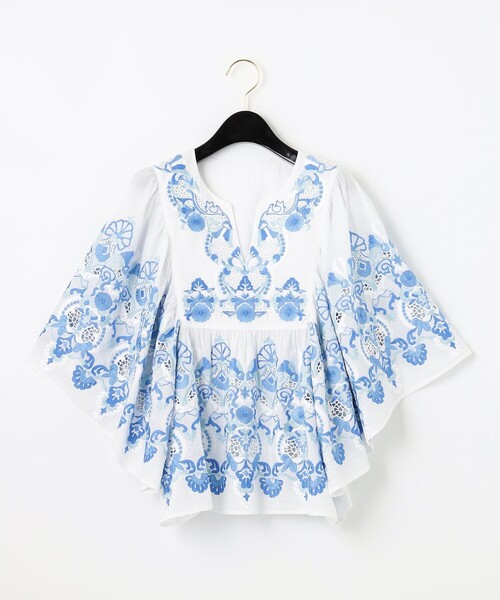 GRACE CONTINENTAL(グレースコンチネンタル)の「刺繍カフタンギャザートップ(シャツ/ブラウス・レディース・ホワイト/ピンク・36)」の13枚目の写真