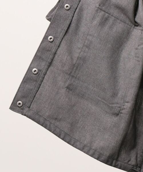 Samansa Mos2 blue（サマンサモスモスブルー）の「ノーカラーミリタリージャケット（ミリタリージャケット・レディース・ミント/ライトベージュ/チャコール・ﾌﾘ-）」の6枚目の写真