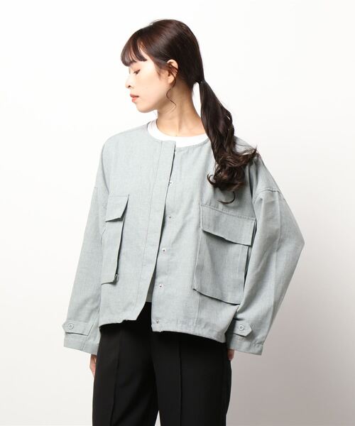 Samansa Mos2 blue（サマンサモスモスブルー）の「ノーカラーミリタリージャケット（ミリタリージャケット・レディース・ミント/ライトベージュ/チャコール・ﾌﾘ-）」の7枚目の写真