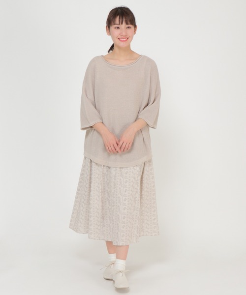 LBC(エルビーシー)の「ラーベン編みバックボタンニット(ニット/セーター・レディース・ブラック/ベージュ/オフホワイト・M)」の8枚目の写真