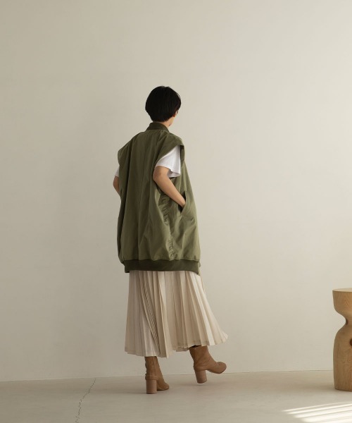 marjour（マージュール）の「MA-1 VEST（MA-1・レディース・カーキ・M）」の11枚目の写真