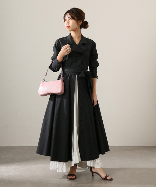 La TOTALITE(ラトータリテ)の「LaTotalite avec H デニムコートワンピ◆(ワンピース・レディース・ブラック/ネイビー・36/38)」の6枚目の写真
