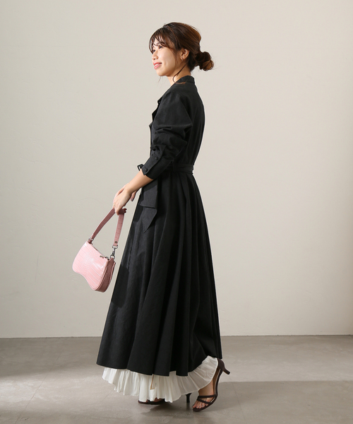 La TOTALITE(ラトータリテ)の「LaTotalite avec H デニムコートワンピ◆(ワンピース・レディース・ブラック/ネイビー・36/38)」の7枚目の写真