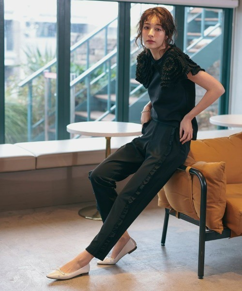 DONOBAN(ドノバン)の「フリルカラーノースリーブ(Tシャツ/カットソー・レディース・ホワイト/ブラック/ネイビー/グレー・FREE)」の7枚目の写真