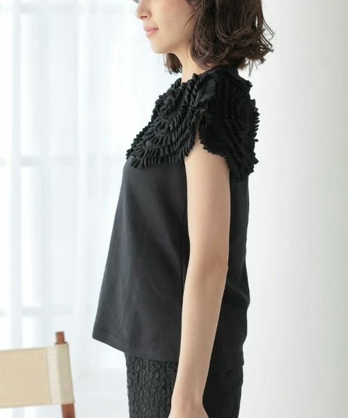 DONOBAN(ドノバン)の「フリルカラーノースリーブ(Tシャツ/カットソー・レディース・ホワイト/ブラック/ネイビー/グレー・FREE)」の12枚目の写真