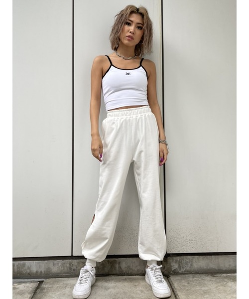 EGOIST（エゴイスト）の「サイドスリットジョガーパンツ（スウェットパンツ・レディース・ブラック/ホワイト・FREE）」の18枚目の写真