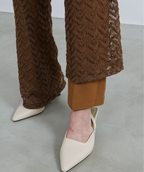 NEUNA(ヌナ)の「【トレンドのヘリンボーンを取り入れて。】ヘリンボーンレースレイヤードパンツ(その他パンツ・レディース・アイボリー/ブラウン・SMALL/MEDIUM/LARGE)」の21枚目の写真