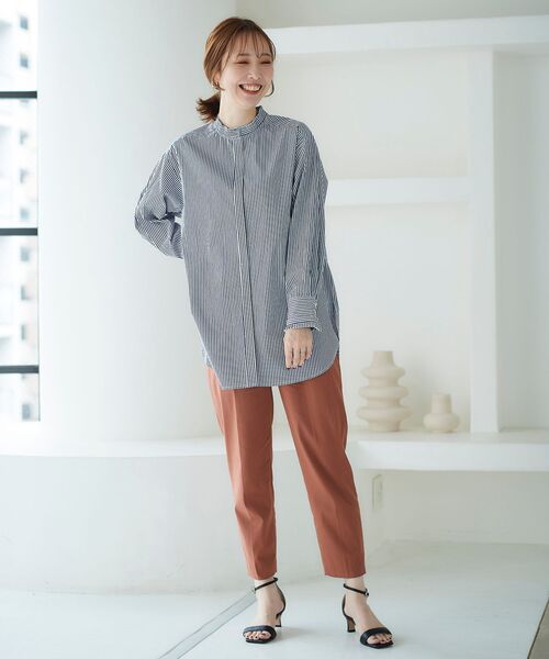 le.coeur blanc(ルクールブラン)の「アサレチックテーパードパンツ(スラックス・レディース・オレンジ/オリーブ/ネイビー・34/36/38/40)」の12枚目の写真