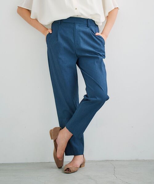 le.coeur blanc(ルクールブラン)の「アサレチックテーパードパンツ(スラックス・レディース・オレンジ/オリーブ/ネイビー・34/36/38/40)」の15枚目の写真