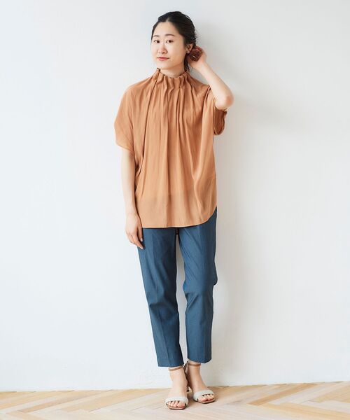 le.coeur blanc(ルクールブラン)の「アサレチックテーパードパンツ(スラックス・レディース・オレンジ/オリーブ/ネイビー・34/36/38/40)」の18枚目の写真