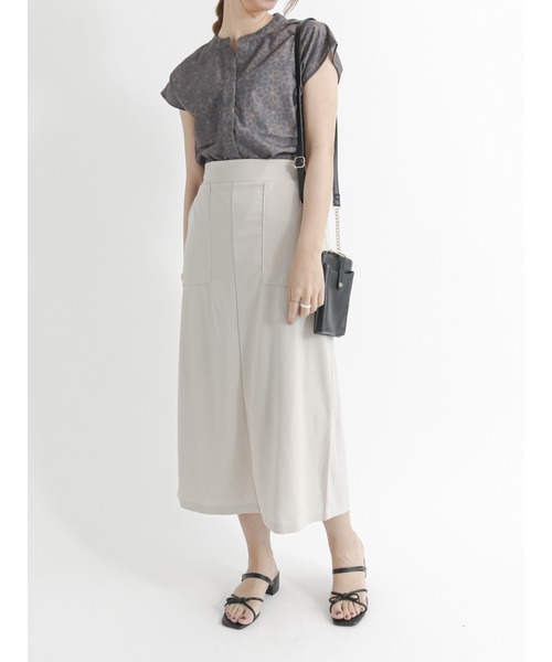 Te chichi TERRASSE（テチチテラス）の「カットタイトスカート【セットアップ可】（スカート・レディース・ブラック/グレー/ブルー・ﾌﾘ-）」の9枚目の写真