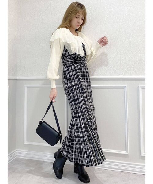 dazzlin(ダズリン)の「ソックスタイトショートブーツ(ブーツ・レディース・ブラック/ベージュ・MEDIUM/LARGE)」の10枚目の写真