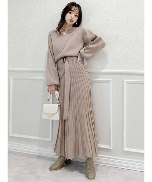 dazzlin(ダズリン)の「ソックスタイトショートブーツ(ブーツ・レディース・ブラック/ベージュ・MEDIUM/LARGE)」の16枚目の写真