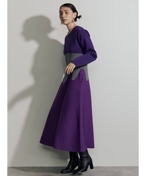 UN3D.（アンスリード）の「ウェーブラインミックスニットワンピース