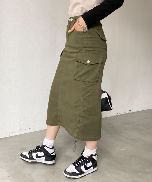 SHAGGIE（シャギー）の「サイドシャーリングミリタリーミディ丈スカート（スカート・レディース・ブラック/グレー/カーキ・SMALL/MEDIUM）」の5枚目の写真