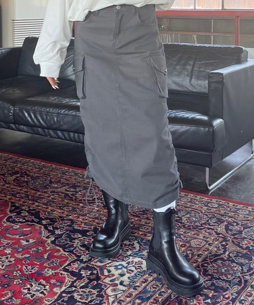 SHAGGIE（シャギー）の「サイドシャーリングミリタリーミディ丈スカート（スカート・レディース・ブラック/グレー/カーキ・SMALL/MEDIUM）」の13枚目の写真