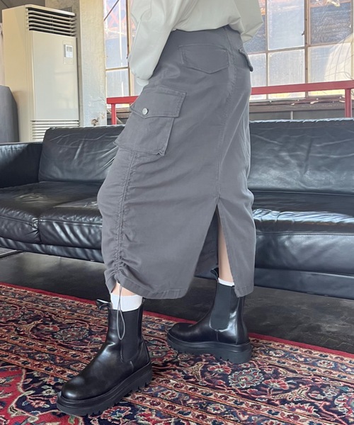 SHAGGIE（シャギー）の「サイドシャーリングミリタリーミディ丈スカート（スカート・レディース・ブラック/グレー/カーキ・SMALL/MEDIUM）」の20枚目の写真