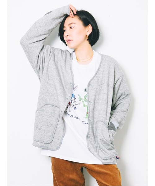 And A（アンドエー）の「AlexanderLeeChang アレキサンダーリーチャン / BLC SWET SANKAKU CARDIGAN サンカク オーバーサイズ スウェットカーディガン / BC012201（カーディガン/ボレロ・メンズ・マスタード/グレー/ブラック・LARGE/X-LARGE/MEDIUM）」の2枚目の写真