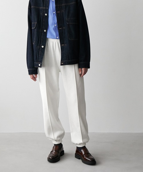 EMMA CLOTHES（エマクローズ）の「ピンタックルーズテーパードスウェットジョガーパンツ EMMA CLOTHES（スウェットパンツ・メンズ・ライラック/アイボリー/チャコール/セージグリーン/ブラック・S/M/L）」の13枚目の写真