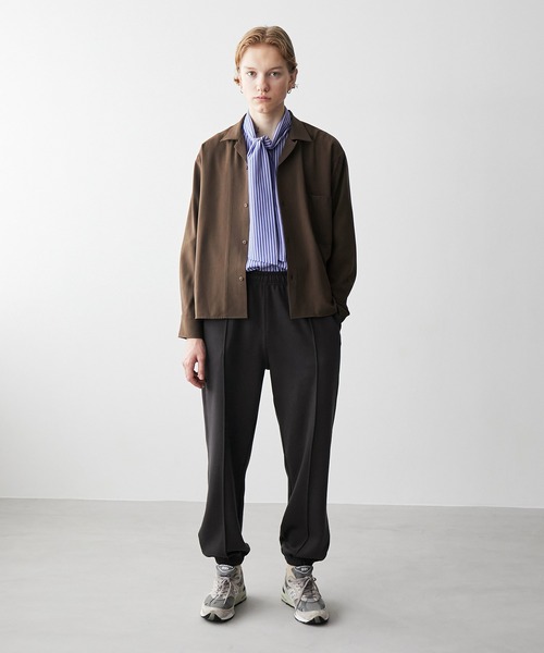 ピンタックルーズテーパードスウェットジョガーパンツ EMMA CLOTHES