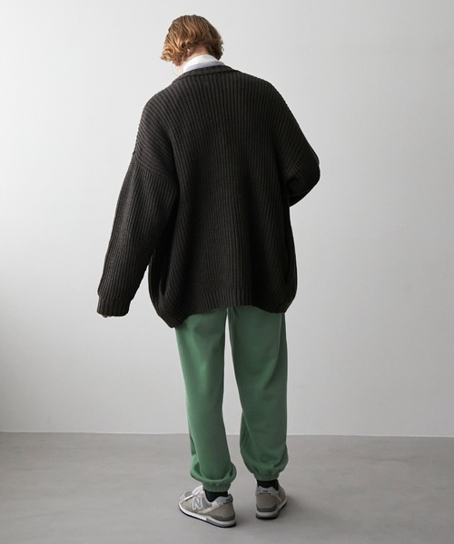 EMMA CLOTHES（エマクローズ）の「ピンタックルーズテーパードスウェットジョガーパンツ EMMA CLOTHES（スウェットパンツ・メンズ・ライラック/アイボリー/チャコール/セージグリーン/ブラック・S/M/L）」の19枚目の写真