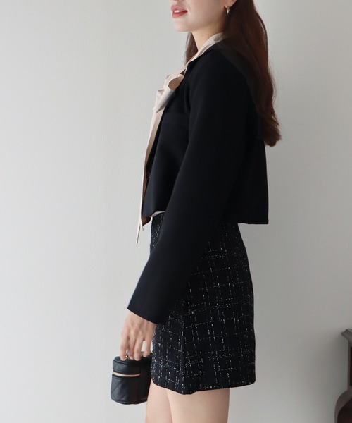 BLUEEAST（ブルーイースト）の「ショートジャケット（テーラードジャケット・レディース・ブラック/ベージュ/グレイッシュベージュ/グレー系/ブラック系・MEDIUM/LARGE）」の21枚目の写真