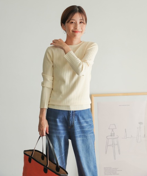 URBAN RESEARCH DOORS（アーバンリサーチドアーズ）の「ボートネックワイドリブニット（ニット/セーター・レディース・ブラック/アイボリー/ブルー/ピンク・MEDIUM/LARGE）」の5枚目の写真