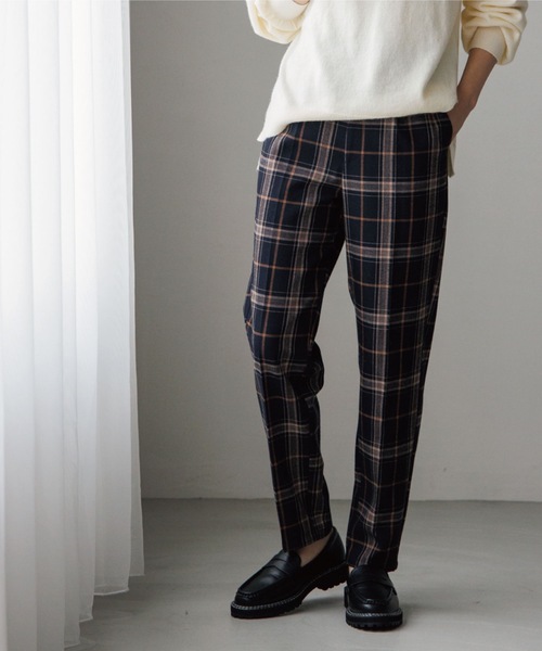 DRESKIP(ドレスキップ)の「◆裏に秘密(工夫)テーパードパンツ(その他パンツ・レディース・ネイビー系2/ブラック系2/オフホワイト/ブラック/オレンジ・04/02/03)」の5枚目の写真