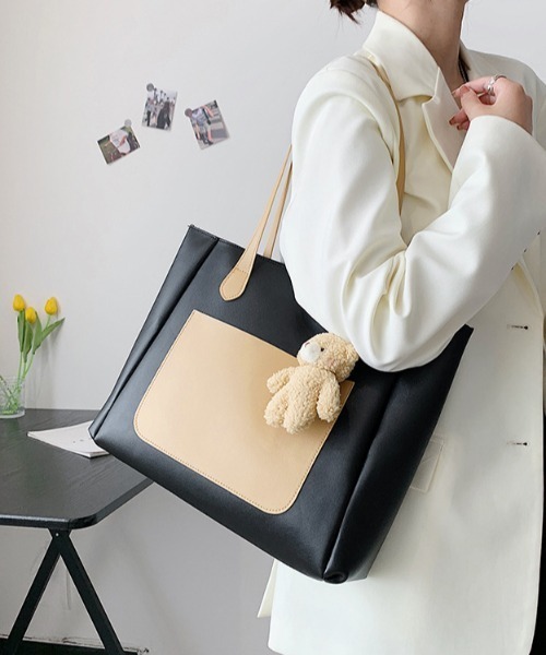 yuue' ( wear )（ユーイ）の「くまキーホルダー付き シンプルレザー