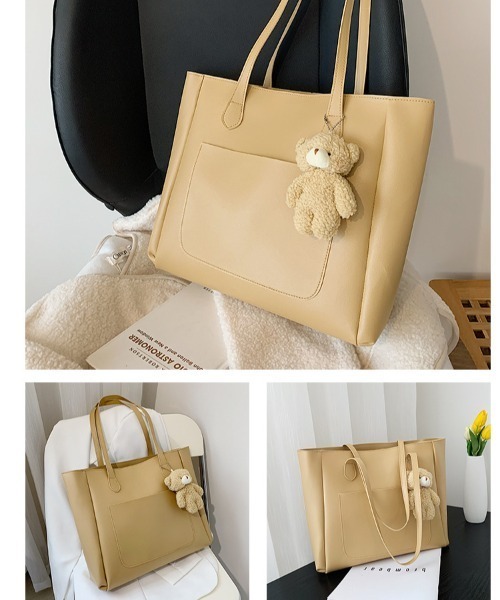 yuue' ( wear )（ユーイ）の「くまキーホルダー付き シンプル