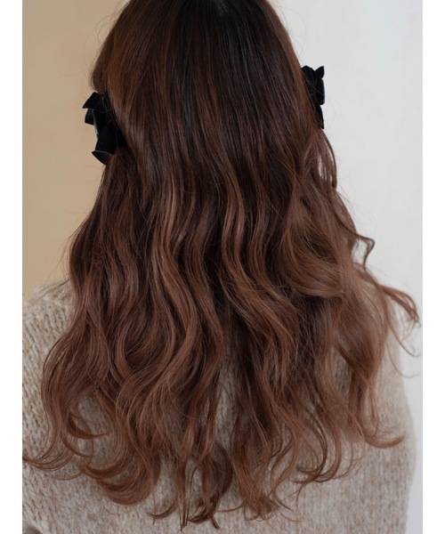 jumelle(ジュメロ)の「ベロアリボンクリップ(バレッタ/ヘアクリップ・レディース・ブラック・FREE)」の4枚目の写真