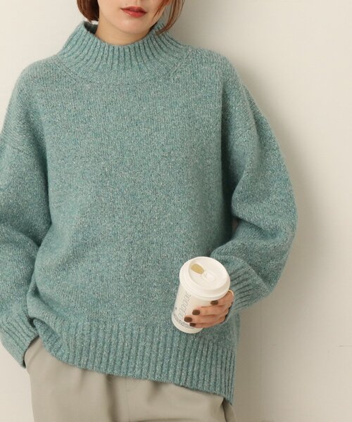 DRESKIP(ドレスキップ)の「◆【ふわふわで魅せる】ミックスカラー ハイネックニット(ニット/セーター・レディース・パープル系/グレー系その他/ライトベージュ/オレンジ/グリーン系/ピンク系・02/03)」の3枚目の写真