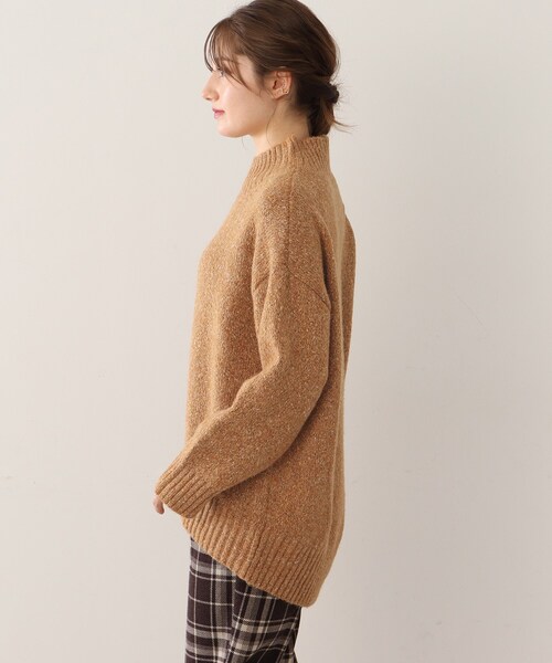 DRESKIP(ドレスキップ)の「◆【ふわふわで魅せる】ミックスカラー ハイネックニット(ニット/セーター・レディース・パープル系/グレー系その他/ライトベージュ/オレンジ/グリーン系/ピンク系・02/03)」の8枚目の写真