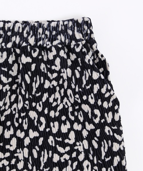 WC（ダブル シー）の「レオパードフレアパンツ（スラックス・レディース・アイボリー/ブラウン/ブラック・FREE）」の12枚目の写真